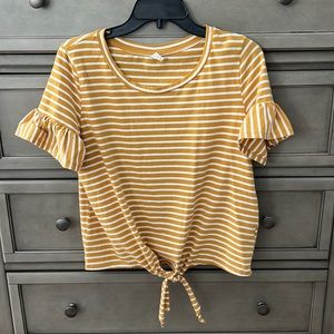 Women’s tie front short sleeve t- shirt